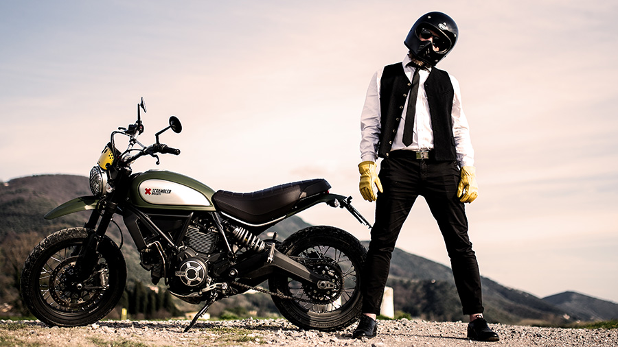 Rukavice na scrambler nebo cafe racer