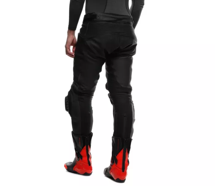 Pánské kožené kalhoty Dainese DELTA 4 PERF. BLACK