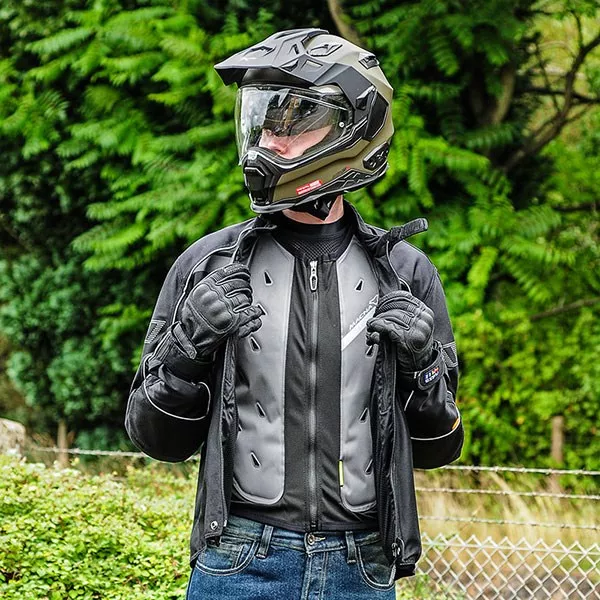 Chladící vesta Macna Dry cooling vest evo | Bikers Crown