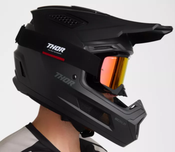 Thor 0110 - 8887 Fleet helma blackout vel. M