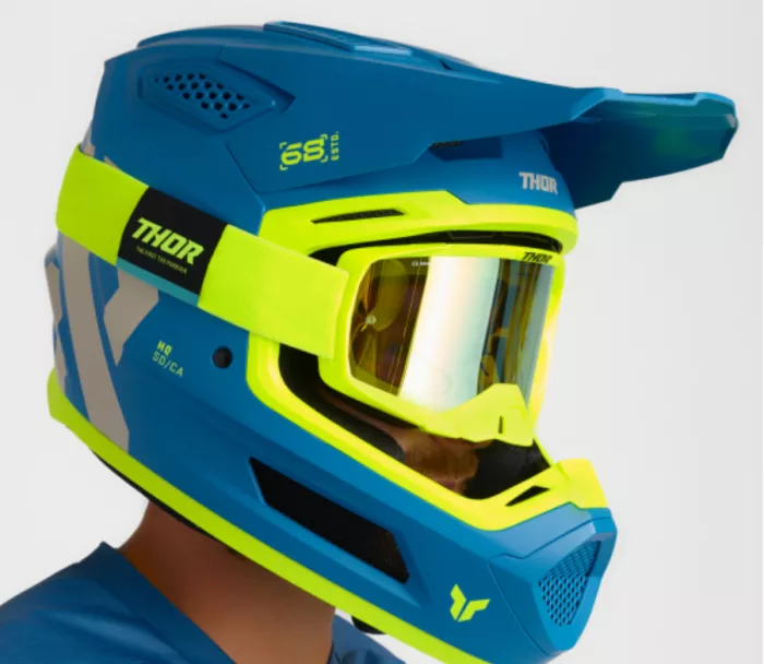 Thor 0110 - 8900 Fleet Forge helma blue vel.M