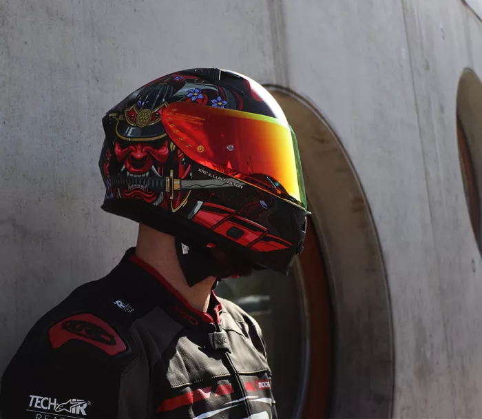 Helma na moto XRC ILLUSTRATOR matt