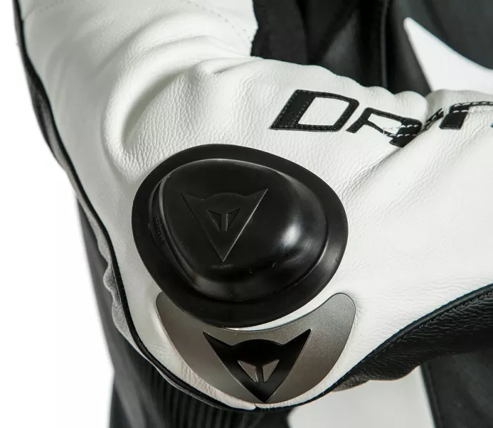 Jednodílná kombinéza Dainese LAGUNA SECA 5 perf. black/white