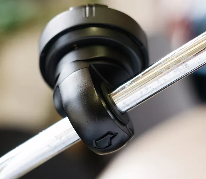 Beeline Moto II Mirror and cross bar clamp mount